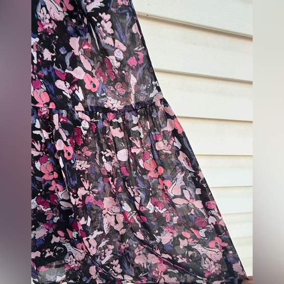 Evereve Floral Smocked Sleeveless Midi Dress Purple/Pink/Blue Size Small - Picture 4 of 11